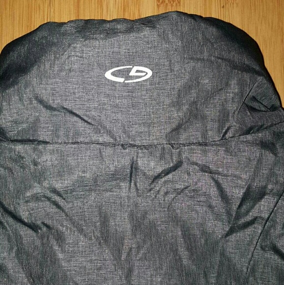 Women's Champion Ventureloft Grey Puffer Vest - Picture 4 of 6